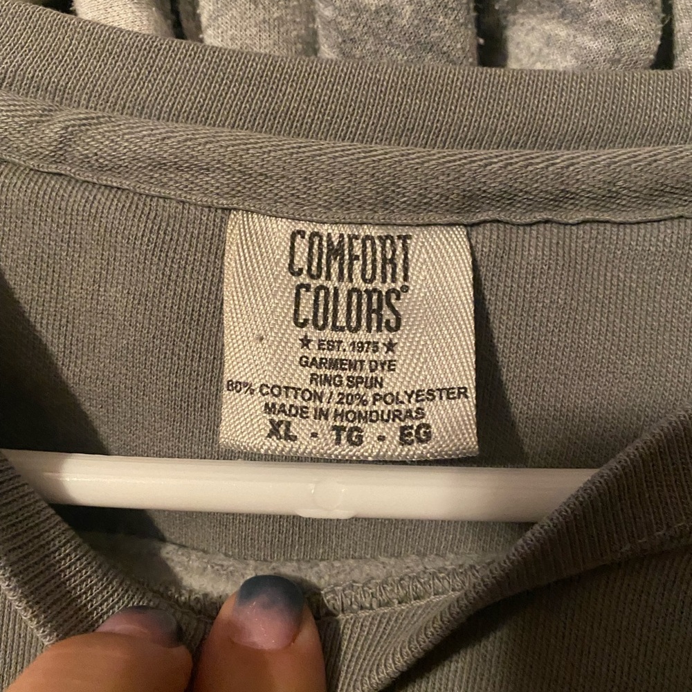 New grey comfortable sweater!!